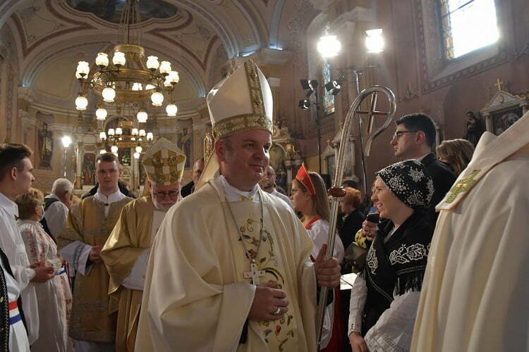 Fabijan Svalina postavljen za biskupa koađutora Sremske biskupije
