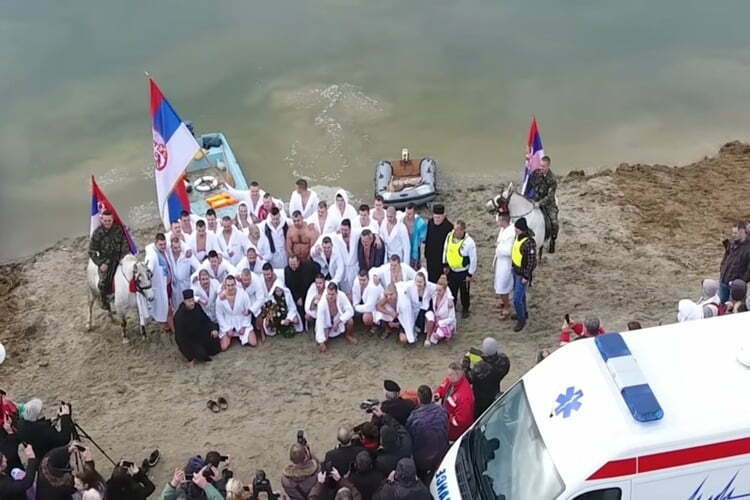 Za manifestaciju „Plivanje za Časni Krst“ 700 000 dinara