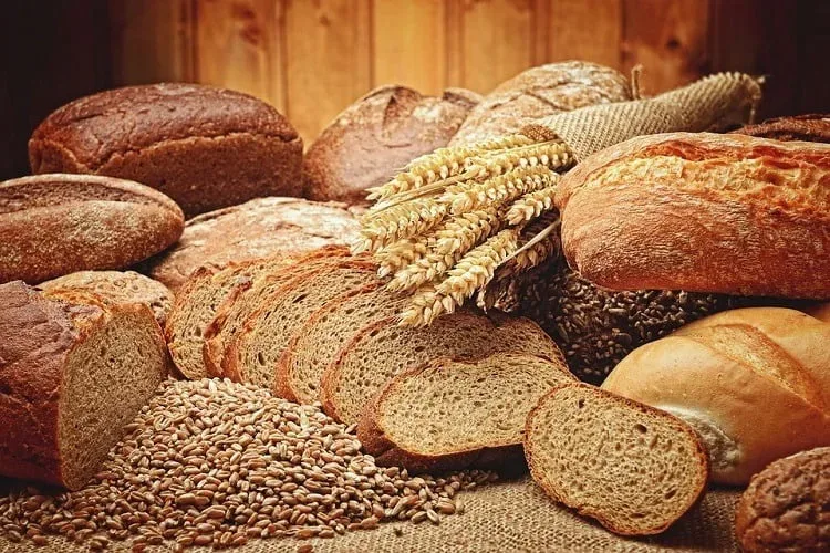Nov udar na džep – u maju poskupljuju: hleb, mleko, ulje, brašno, šećer…