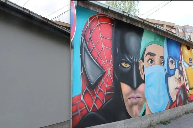 Prekrečen novosadski mural posvećen medicinarima superherojima