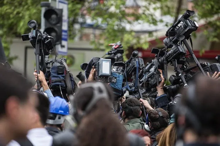 Reporteri bez granica: U 2022. godini uhapšeno 533 novinara