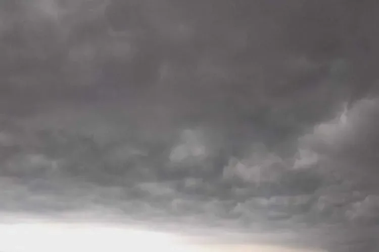 Meteorolog: Vojvodinu u subotu očekuju „superćelijske oluje“