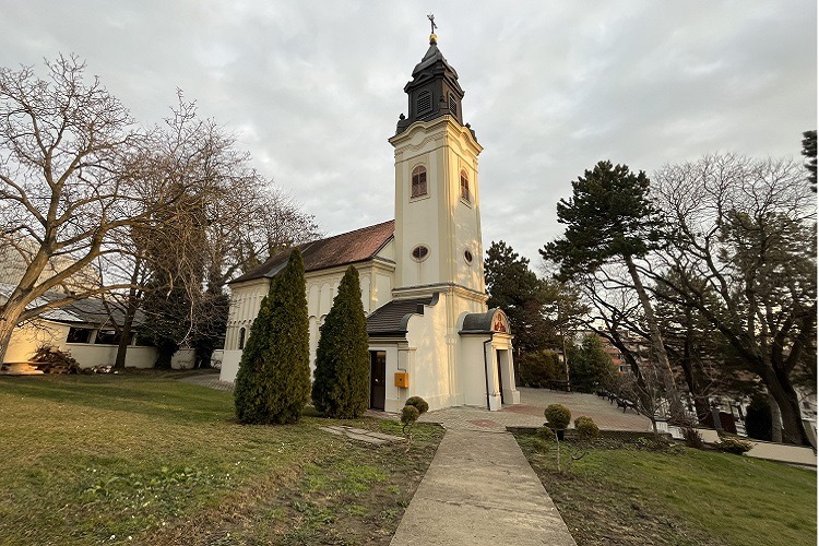 SPC: Dvodnevni program u hramu Vavedenja Presvete Bogorodice u Inđiji