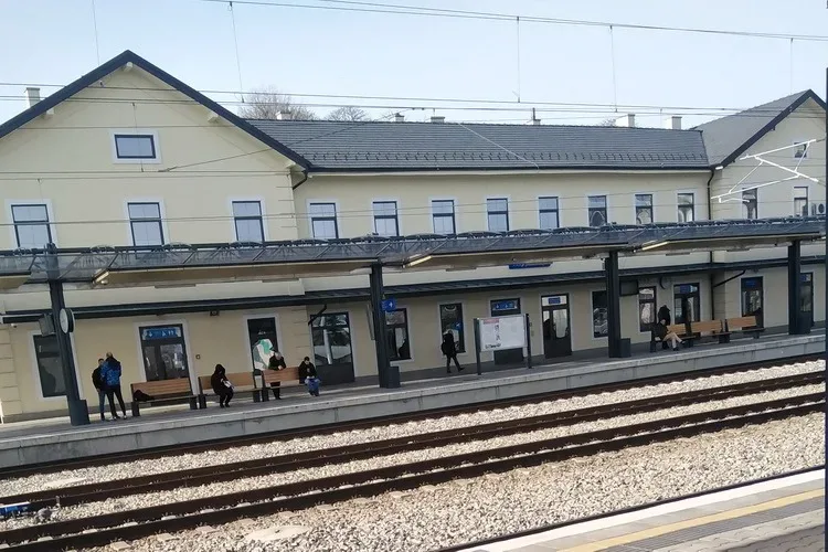 Srbija voz: Zatvaranje pruge na deonici Nova Pazova-Inđija 7. i 8. juna