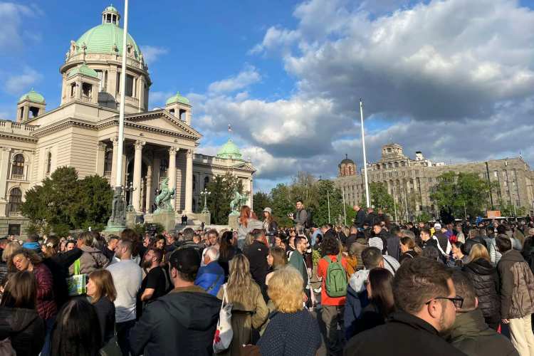 Protest protiv nasilja u subotu u Beogradu: Povorka će ići od jednog do drugog medija, sve do RTS-a