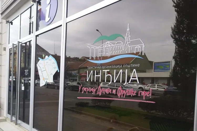 Turistička organizacija opštine Inđija na sajmovima u Kragujevcu, Novom Sadu i Beogradu