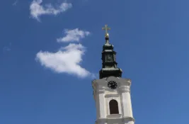Novi Sad: Gradiće se crkva pored parkinga kod Štranda – da se pomolite za mesto