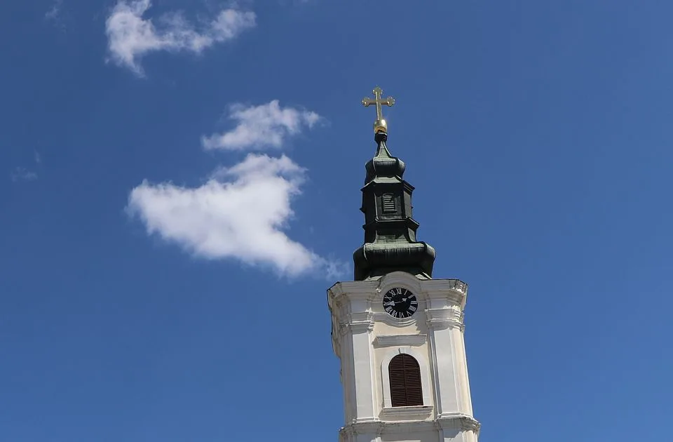 Novi Sad: Gradiće se crkva pored parkinga kod Štranda – da se pomolite za mesto
