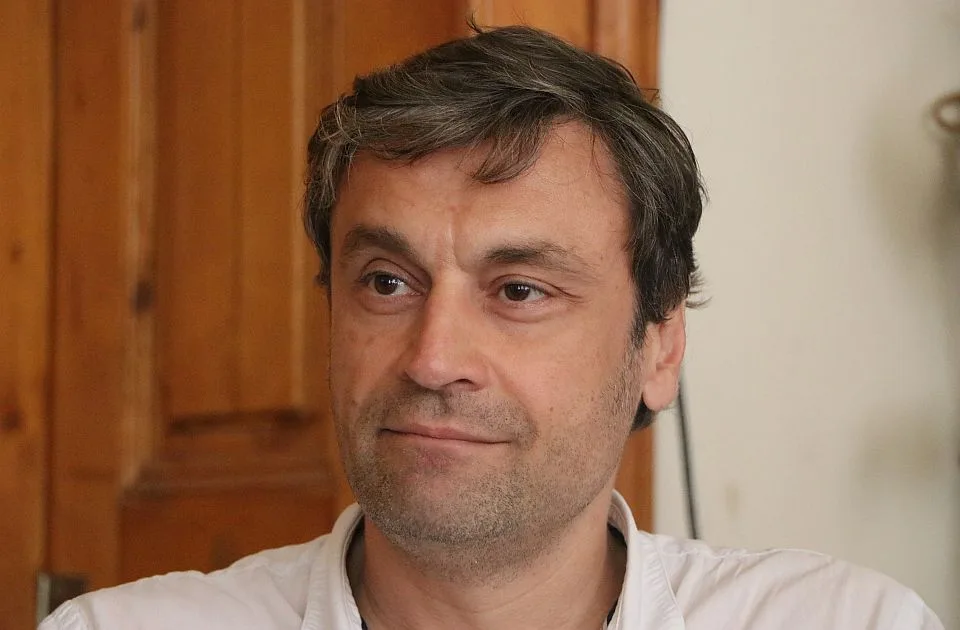 021.rs: Političar Aleksandar Jovanović osumnjičen za požar na skejt igralištu u Novom Sadu