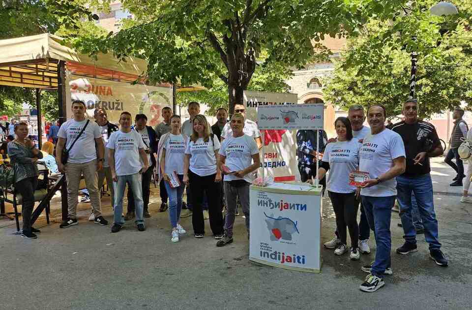 Živan Živanović: Sutra u centru Inđije nastavljamo prikupljanje potpisa za peticiju