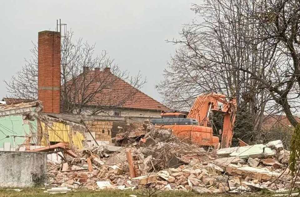Inđija: Planiran 271 milion dinara za vrtić ‘Neven’, a javna nabavka ostaje u najavi