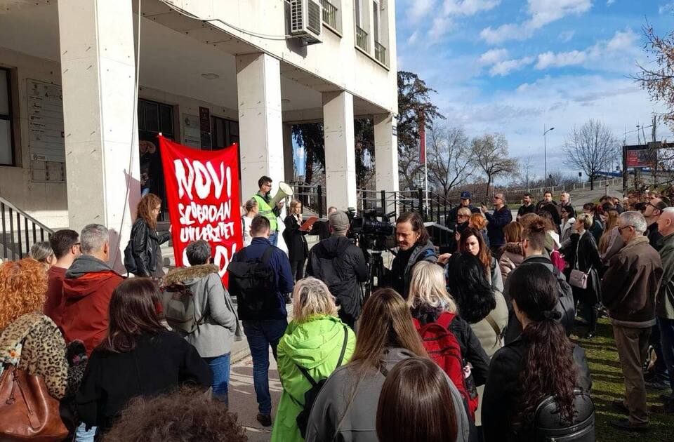 Profesori i građani traže odgovornost Pokrajinskog ombudsmana nakon napada na studente