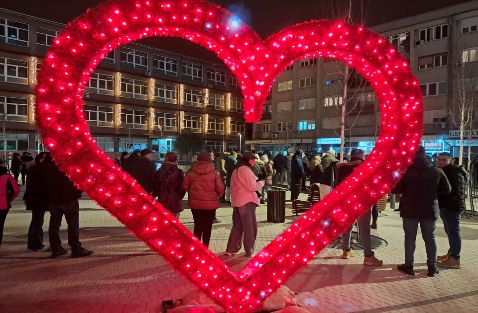 Sveti Trifun ili Valentinovo: Ljubav, vino i budžetski troškovi