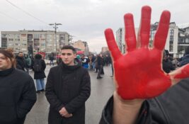 Protest podrške učenicima Tehničke škole „Mihajlo Pupin“ nakon policijskog saslušanja