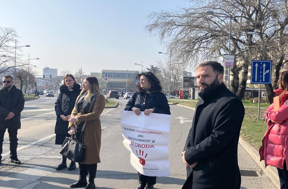 Novi Sad: Zaposleni u vrtiću „Vilenjak“ istrajni u protestu uprkos pritiscima