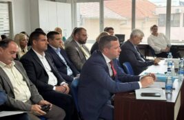 Rebalans bez investicija, budžet školama manji za 20 odsto