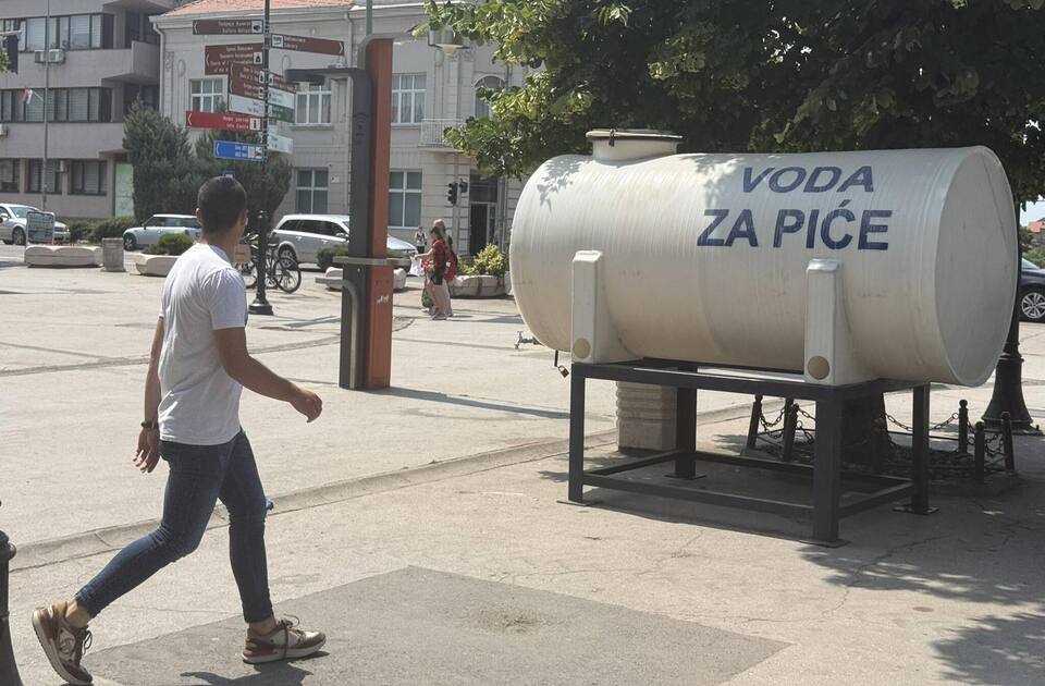 Nestanak vode u Inđiji: Havarijska isključenja ili kolaps sistema? Nestanak vode u Inđiji: Havarijska isključenja ili kolaps sistema?