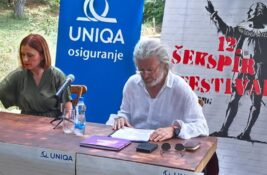 (VIDEO) Kultura bez dinara, ali ne i bez dostojanstva: Šekspir festival 12. put u Čortanovcima