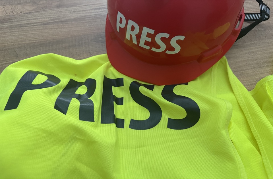 SafeJournalists: Situacija van kontrole – zahtevamo hitnu zaštitu medijskih radnika/ca u Srbiji