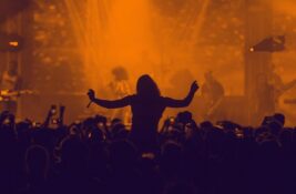 „Pumpanje“ za kraj koncerta Guns n’ Roses (VIDEO)