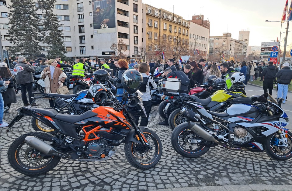 U Bačkom Petrovcu danas novi skup, pozvani novosadski bajkeri U Bačkom Petrovcu danas novi skup, pozvani novosadski bajkeri