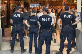 Protest u Inđiji: ‘Nisu dobrodošli u našem gradu’