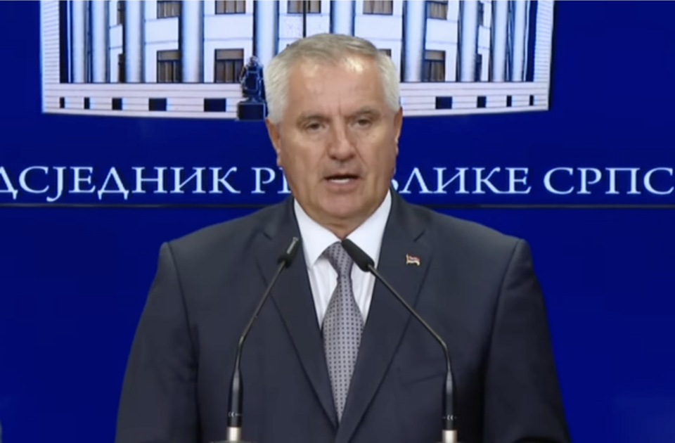 Premijer Republike Srpske Radovan Višković podneo ostavku Premijer Republike Srpske Radovan Višković podneo ostavku