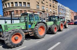 Sekretarijat: Blokada Banovine politički motivisana, poljoprivrednici imaju sve što traže