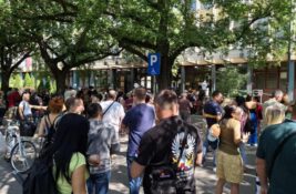 Građani i studenti ispred novosadskog suda: Podrška uhapšenima tokom protesta