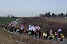 Građani Bačke Topole organizuju doček učesnika šetnje ka Novom Sadu Građani Bačke Topole organizuju doček učesnika šetnje ka Novom Sadu