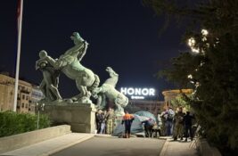 Deveti dan štrajka glađu SNS poslanika