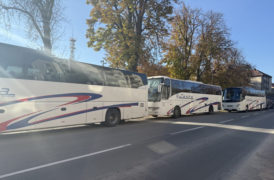 Na elektronskoj sednici, bez javnosti: Inđija usvojila koncesioni akt za javni prevoz Na elektronskoj sednici, bez javnosti: Inđija usvojila koncesioni akt za javni prevoz
