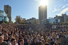 Arhiv javnih skupova: Na skupu u Novom Sadu bilo prisutno oko 110.000 ljudi