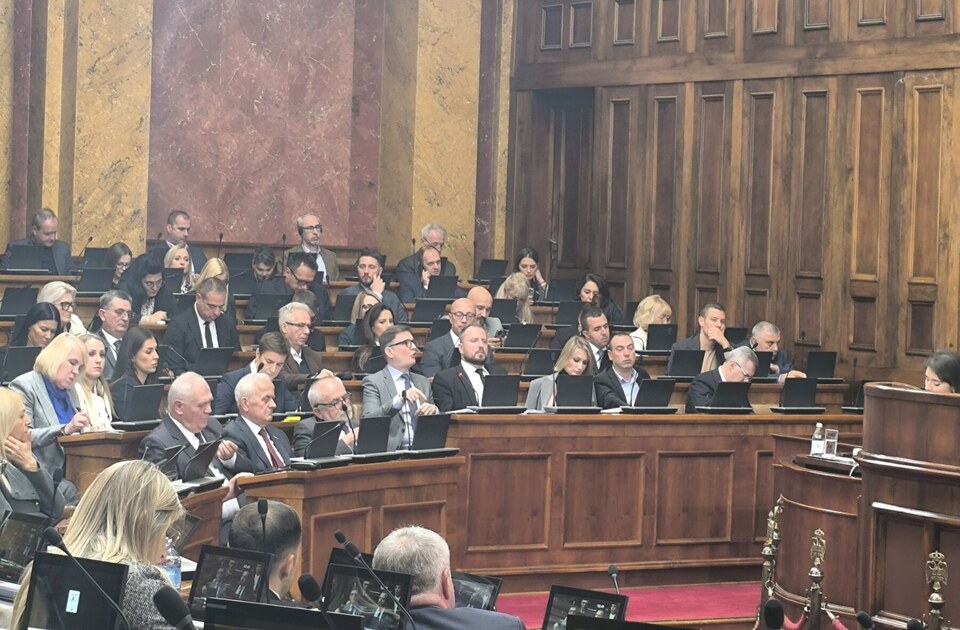 Usvojene izmene Zakona o biračkom spisku: Formira se komisija za reviziju podataka Usvojene izmene Zakona o biračkom spisku: Formira se komisija za reviziju podataka