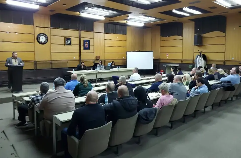 Stara Pazova: Usvojen budžet od 4,96 milijardi, javnost ostala po strani