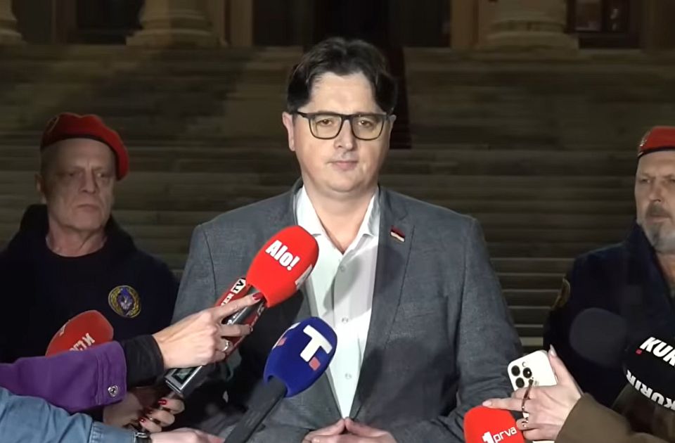 Predsednik skupštinskog Odbora za pravosuđe Mrdić prijavio Dolovac, Stamenkovića, Anđelića i Stojiljković Predsednik skupštinskog Odbora za pravosuđe Mrdić prijavio Dolovac, Stamenkovića, Anđelića i Stojiljković