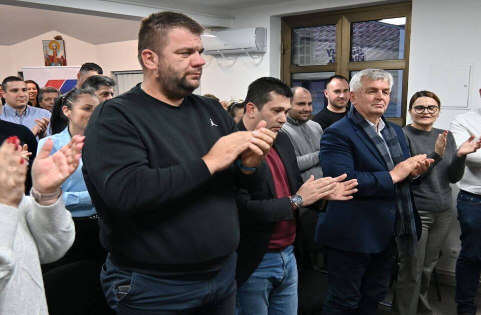 Bojan Rašić: od lokalnog veća do pokrajinskog poslanika sa 180.000 ...