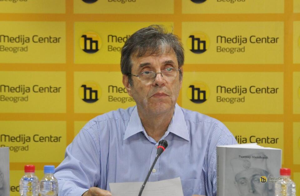 Vojislav Koštunica objavio knjigu