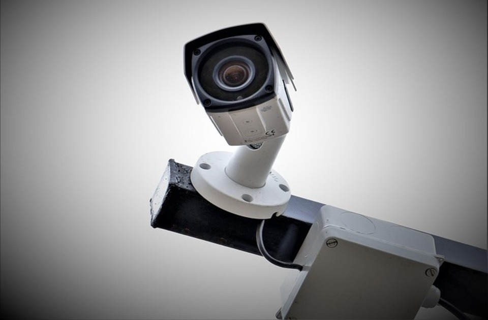 Zloupotreba ličnih informacija i masovni nadzor u Srbiji tokom 2025. godine, navodi Partneri Srbija