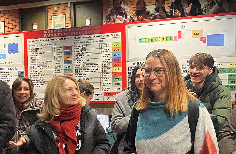 Blokada na Filozofskom fakultetu zbog otkaza Jeleni Kleut
