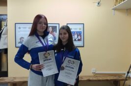 Anastasija i Vanja donose medalje „Jedinstvu“ iz Stare Pazove