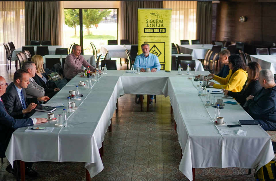 Pred izbore u Bajinoj Bašti: Mediji i građani ukazuju na pritiske, SRG najavljuje brze reakcije