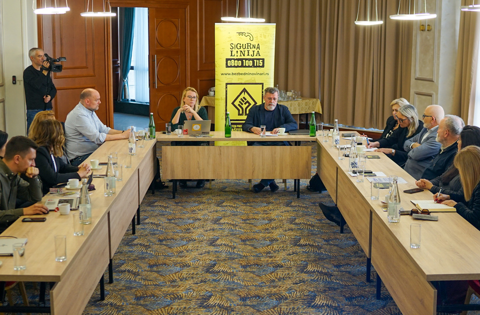 SRG u Aranđelovcu upozorava: Sprečiti napade na novinare na dan izbora 29. marta