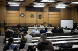 Burna sednica u Staroj Pazovi: Sporovi oko prevoza, Turističke organizacije i mesnih zajednica