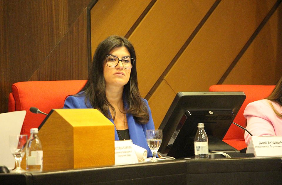 Krivična prijava protiv Dine Vučinić: Tužilaštvo ispituje navode o zloupotrebi položaja