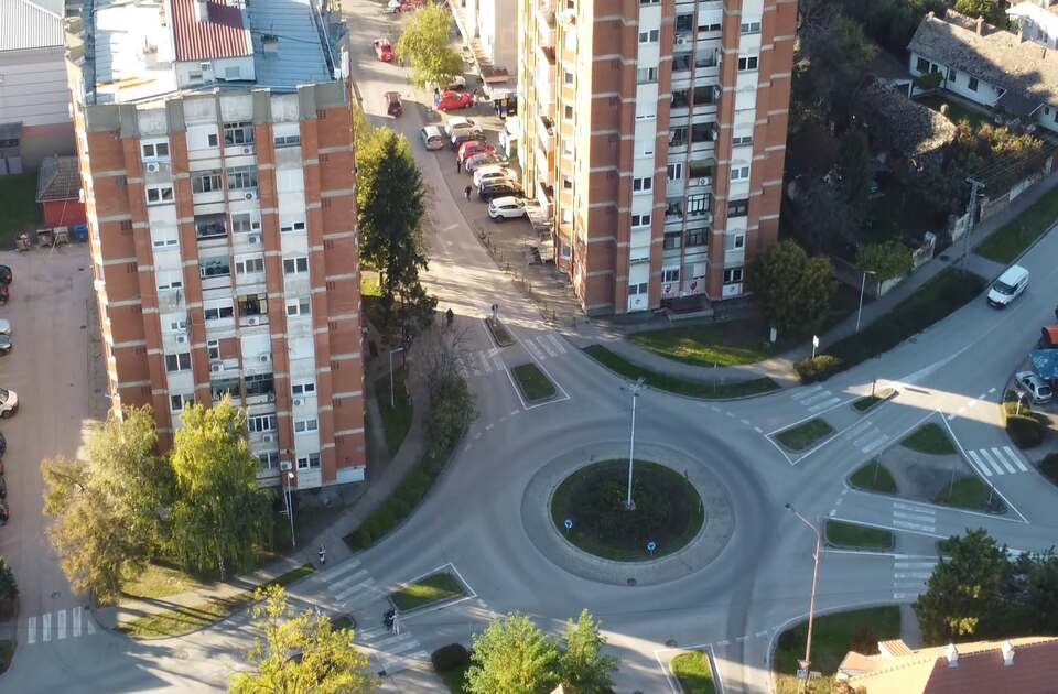 Sremska Mitrovica: Posle 12 godina traže novi plan za naselje Matiju Huđi, naselje se promenilo, problemi ostali