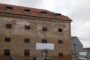 Zbor Sremska Mitrovica:  Uklonjen politički baner sa objekta koji ima status kulturnog dobra od velikog značaja