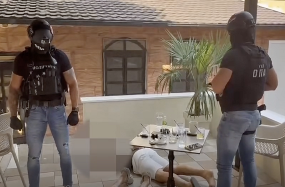 VIDEO: Policija otkrila laboratoriju za uzgoj marihuane kod Smedereva, uhapšeno šest osoba
