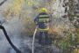 Požar kod Šatrinaca i Dobrodola gasi se već dva dana: Vatra zahvatila oko 30 hektara, vatrogascima pomažu meštani