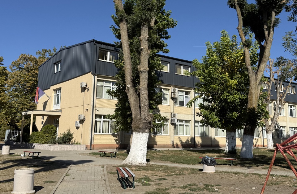 Dojava o bombi u školi u Šimanovcima, policija utvrdila da je lažna